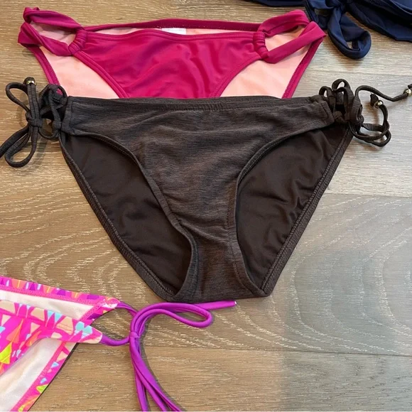 Women’s Colorful Bikini Swimsuit Bundle Set Size M-L - Picture 4 of 12